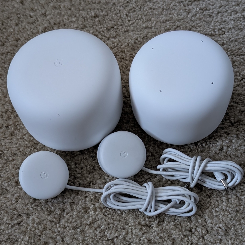 Google Nest Wifi Router and Access Smart Point